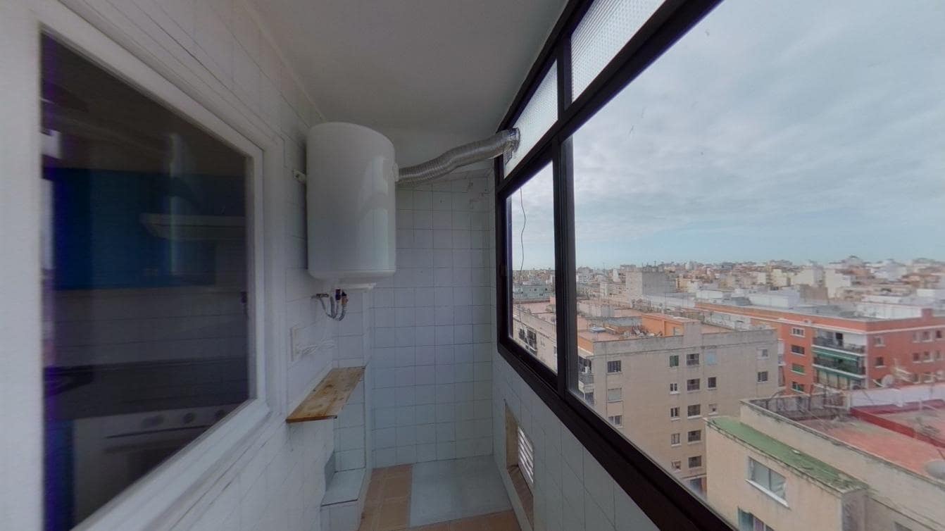 Piso de 4 habitaciones en Palma de Mallorca en venta - 315.000 € (Ref: 9568882)