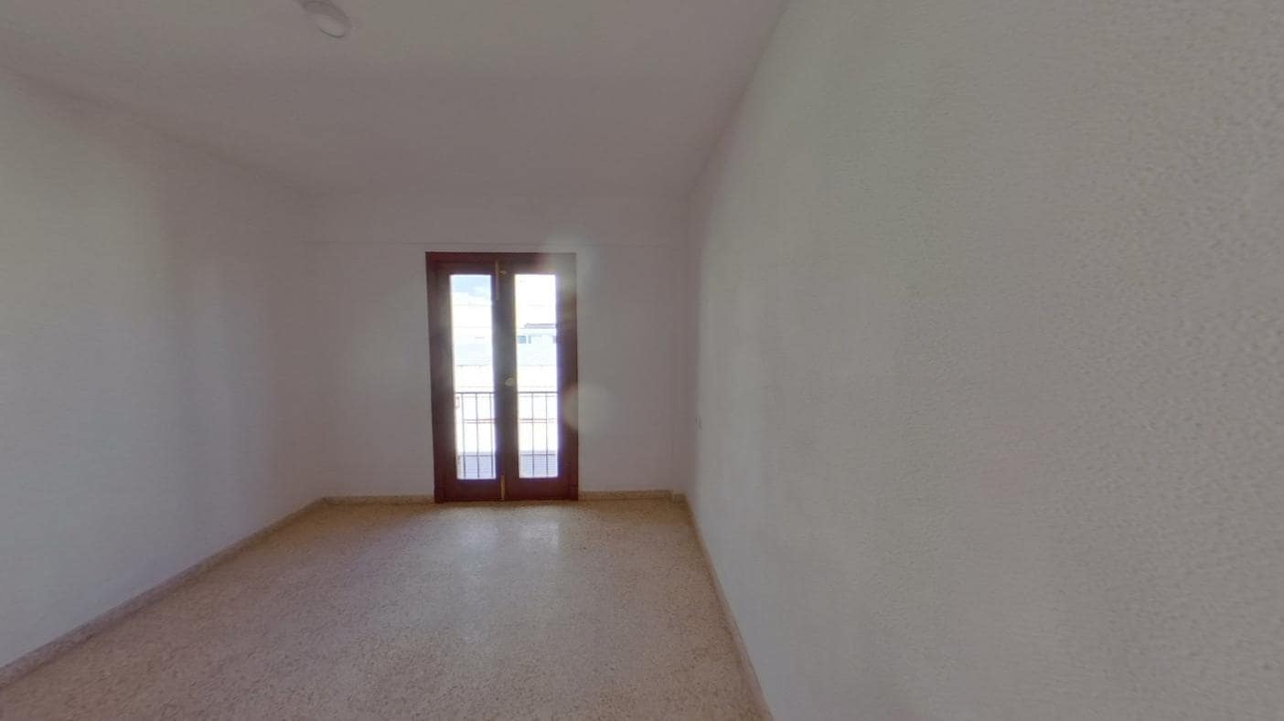 Piso de 3 habitaciones en Palma de Mallorca en venta - 245.000 € (Ref: 9584453)