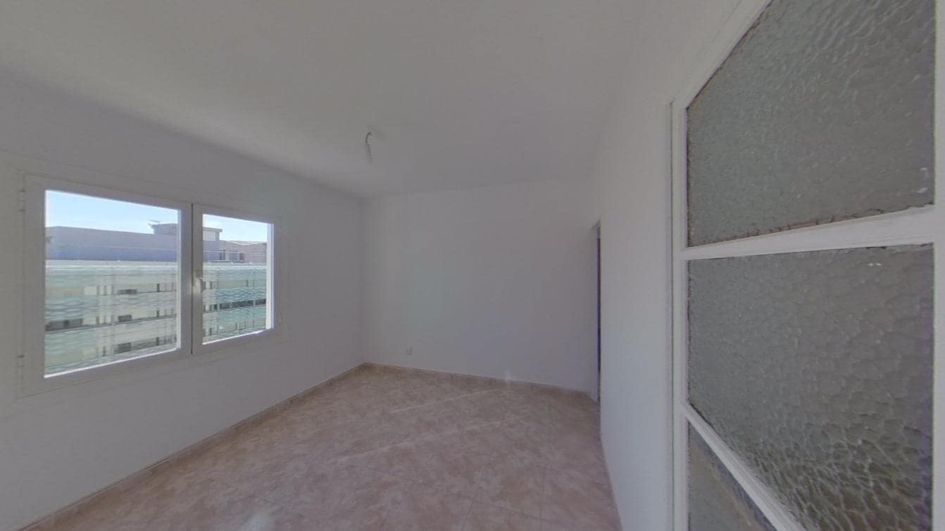 3 slaapkamer Flat te koop in Palma de Mallorca - € 275.000 (Ref: 9591426)