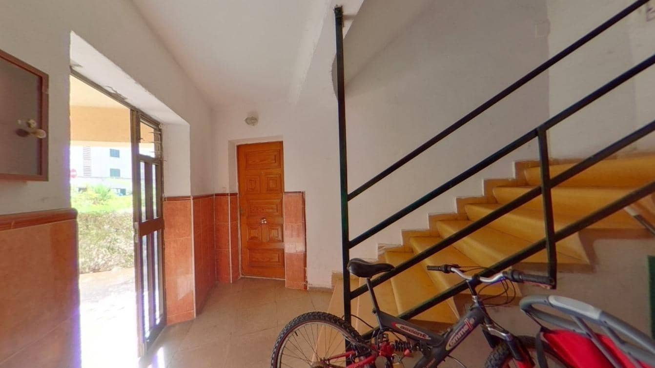 2 slaapkamer Flat te koop in Palma de Mallorca - € 220.000 (Ref: 9596306)