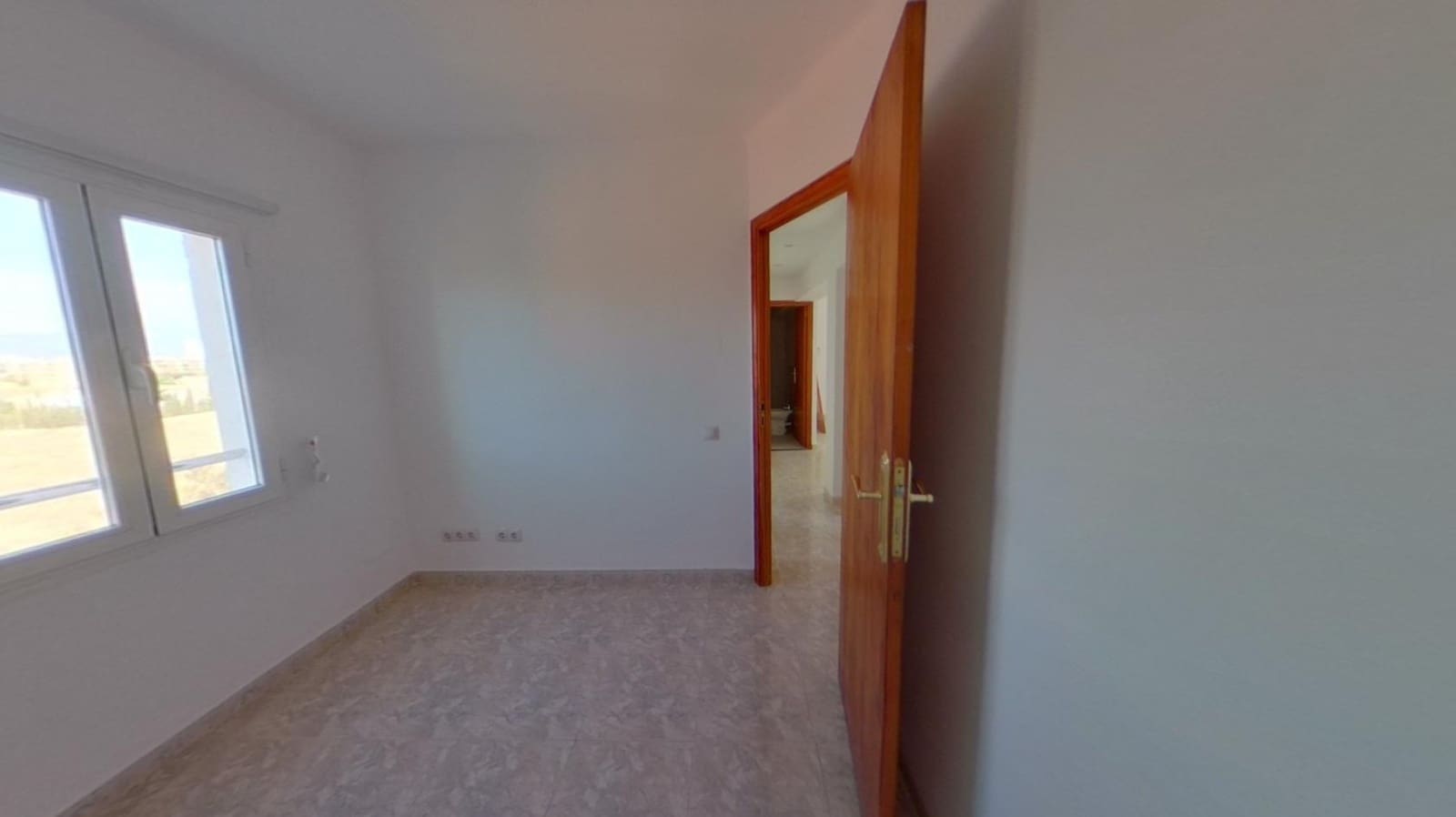 2 slaapkamer Flat te koop in Palma de Mallorca - € 220.000 (Ref: 9596306)