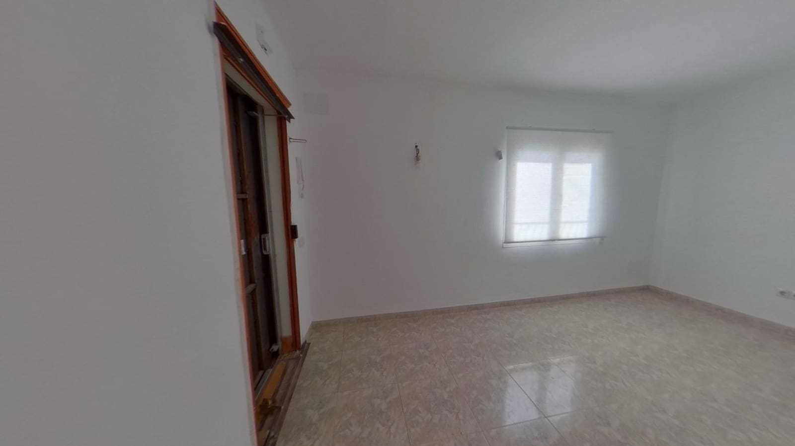 2 slaapkamer Flat te koop in Palma de Mallorca - € 220.000 (Ref: 9596306)