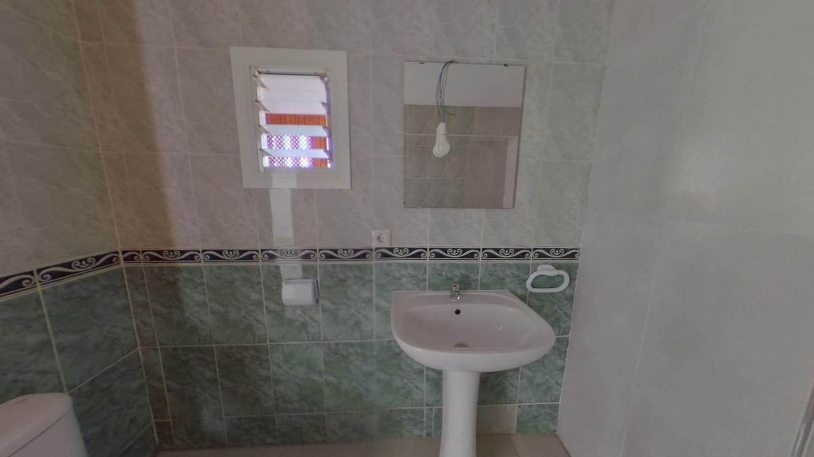 2 slaapkamer Flat te koop in Palma de Mallorca - € 220.000 (Ref: 9596306)