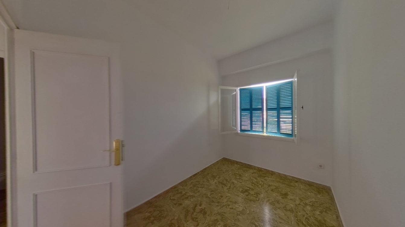 3 soveværelse Lejlighed til salg i Palma de Mallorca - € 275.000 (Ref: 9599661)