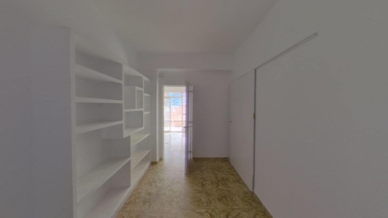 3 soveværelse Lejlighed til salg i Palma de Mallorca - € 275.000 (Ref: 9599661)