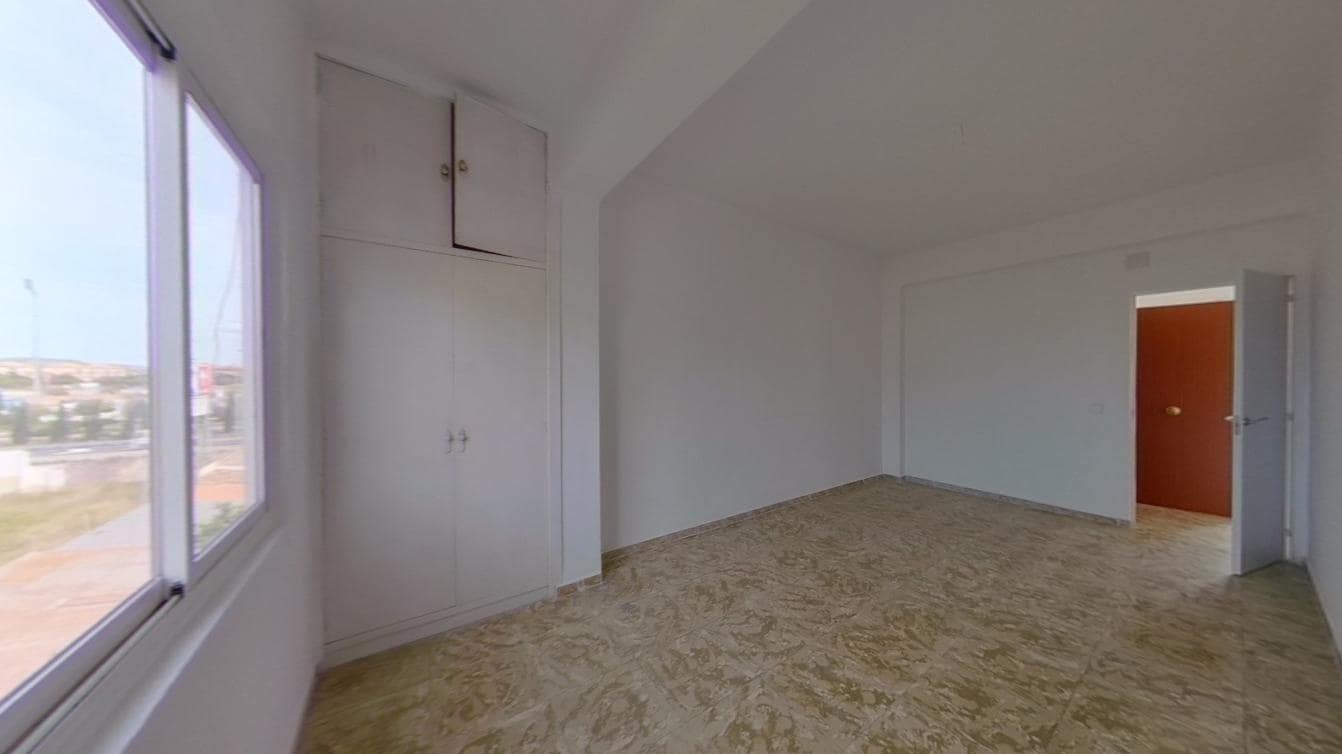 3 soveværelse Lejlighed til salg i Palma de Mallorca - € 275.000 (Ref: 9599661)