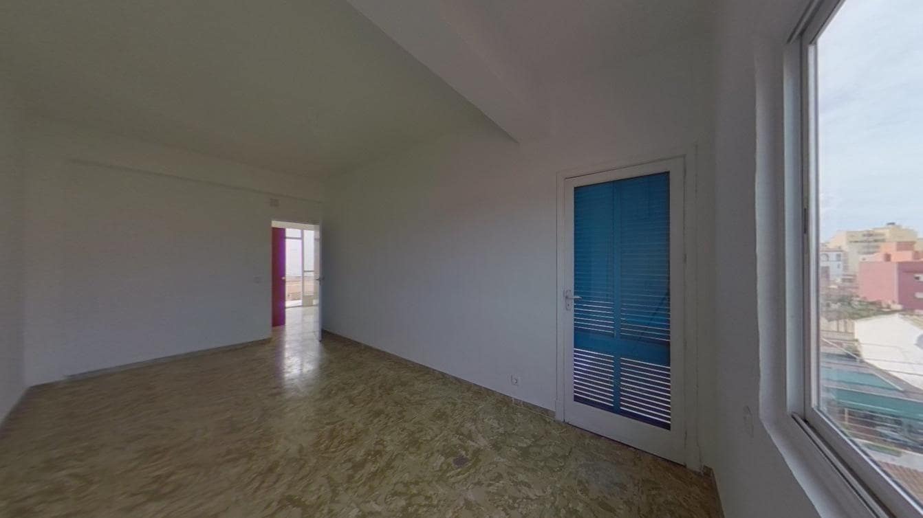 3 soveværelse Lejlighed til salg i Palma de Mallorca - € 275.000 (Ref: 9599661)