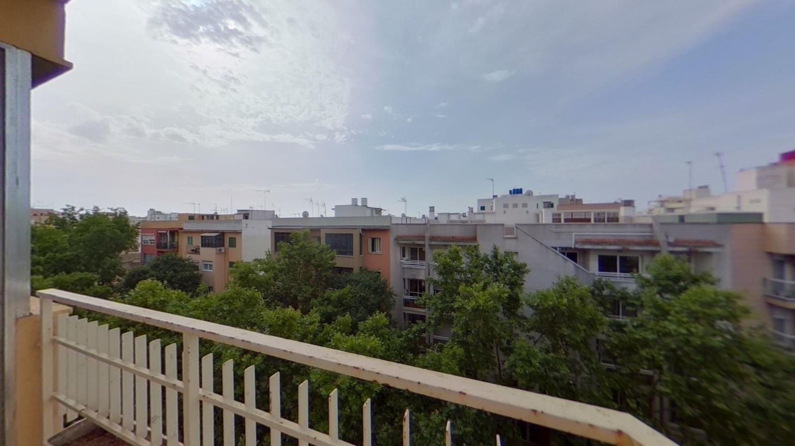 3 soveværelse Lejlighed til salg i Palma de Mallorca - € 310.000 (Ref: 9599662)