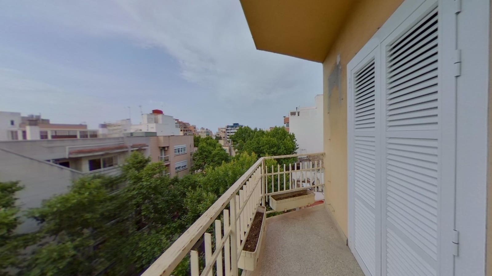 3 soveværelse Lejlighed til salg i Palma de Mallorca - € 310.000 (Ref: 9599662)