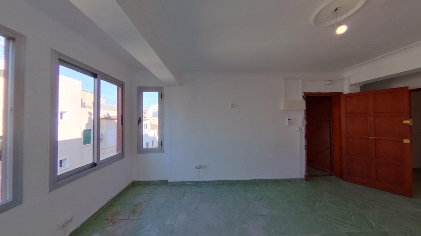 3 soveværelse Lejlighed til salg i Palma de Mallorca - € 255.000 (Ref: 9599663)