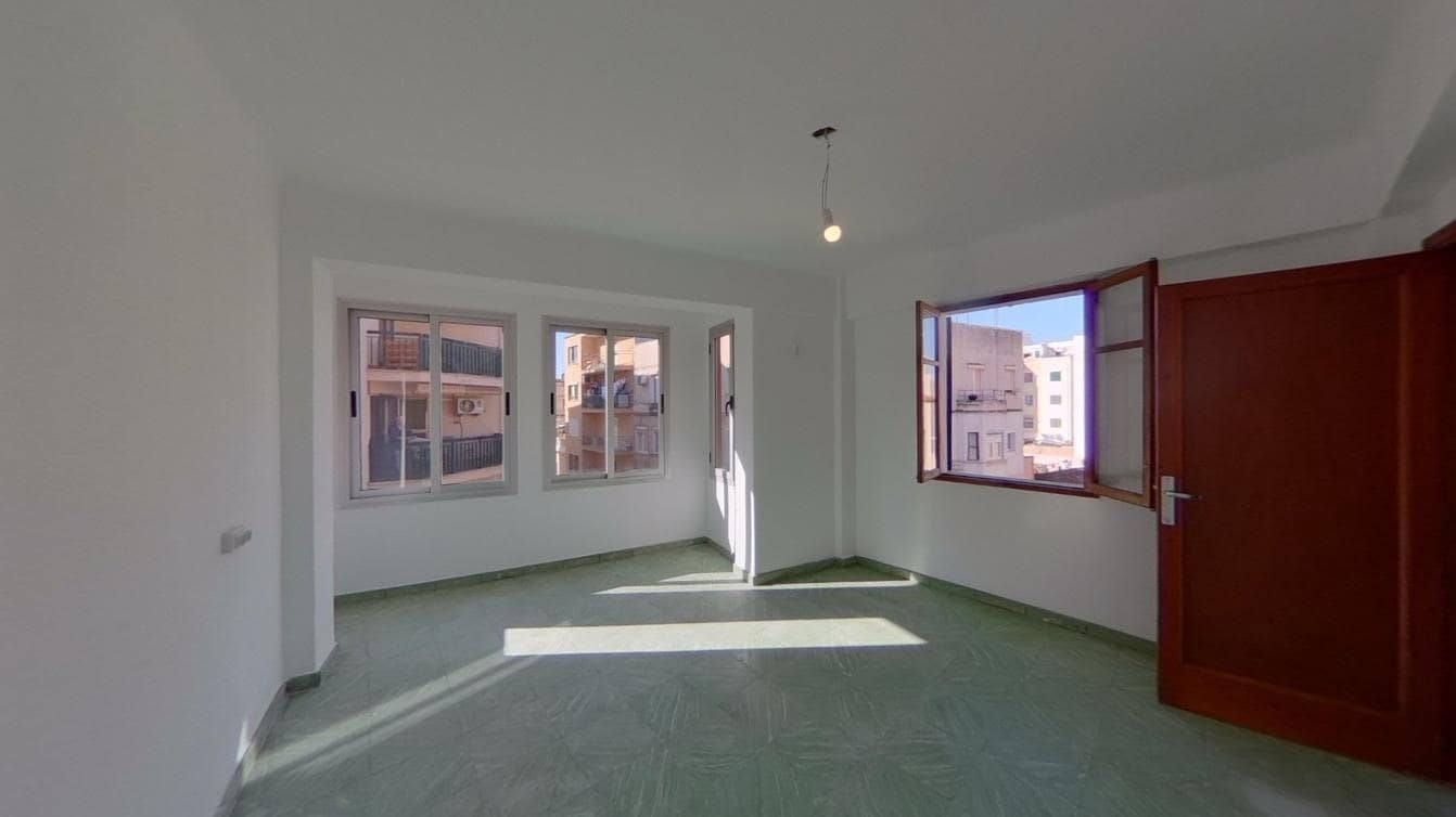 3 soveværelse Lejlighed til salg i Palma de Mallorca - € 255.000 (Ref: 9599663)