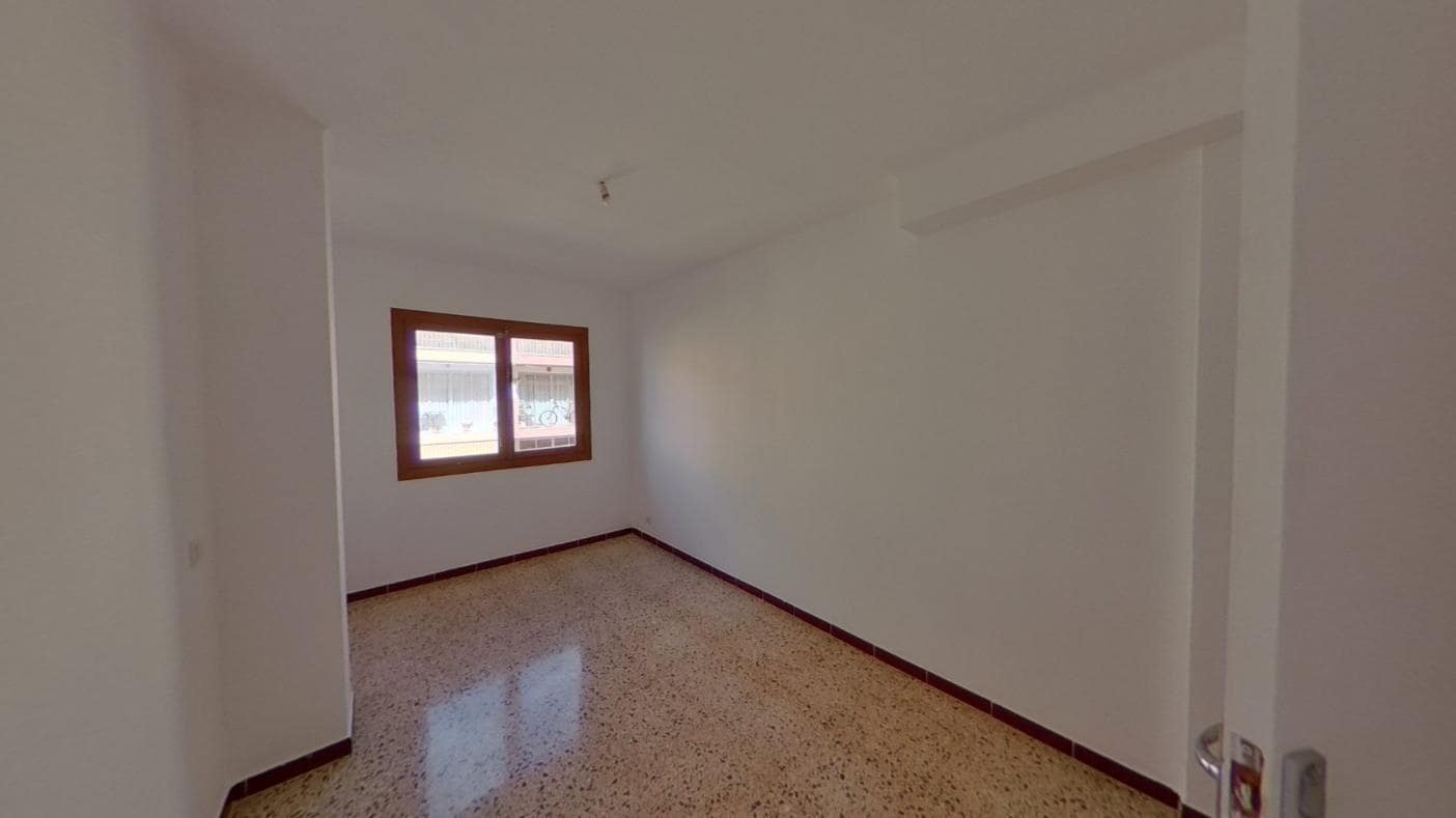 Piso de 3 habitaciones en Palma de Mallorca en venta - 265.000 € (Ref: 9608175)