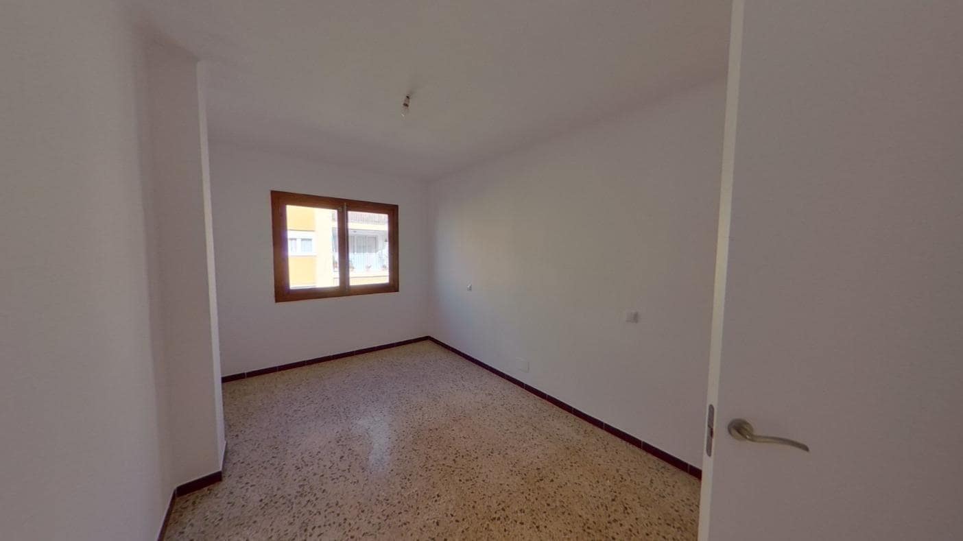 Piso de 3 habitaciones en Palma de Mallorca en venta - 265.000 € (Ref: 9608175)