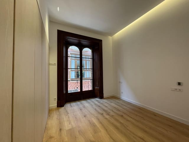 1 soveværelse Lejlighed til leje i Centro, Palma de Mallorca - € 2.000 (Ref: 9637732)