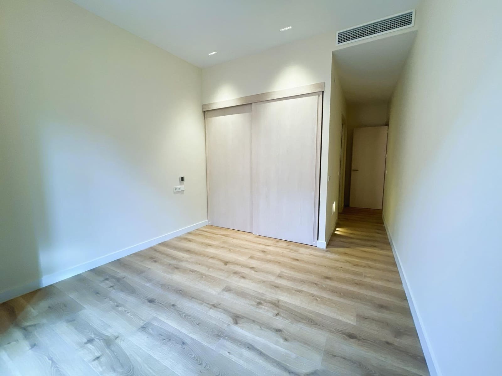 2 soverom Leilighet til leie i Palma de Mallorca - € 2 500 (Ref: 9645164)