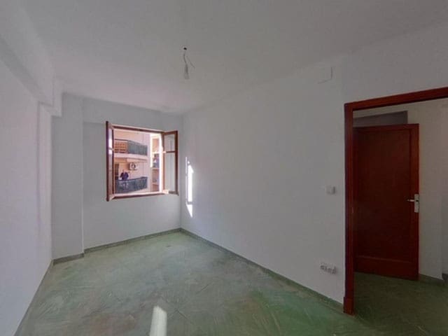 3 soverom Leilighet til salgs i Palma de Mallorca - € 255 000 (Ref: 9700118)