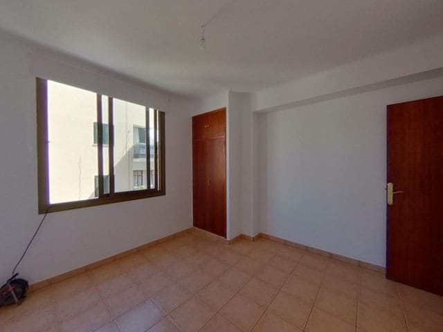 3 soverom Leilighet til salgs i Palma de Mallorca - € 270 000 (Ref: 9700119)