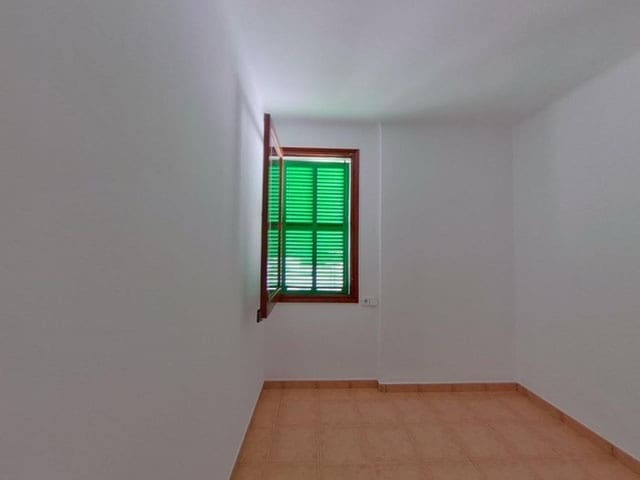 3 soverom Leilighet til salgs i Palma de Mallorca - € 270 000 (Ref: 9700119)