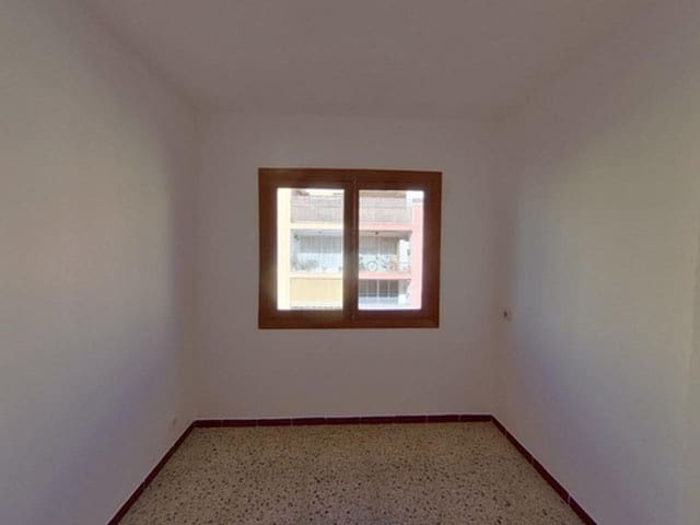 3 slaapkamer Flat te koop in Palma de Mallorca - € 265.000 (Ref: 9700123)