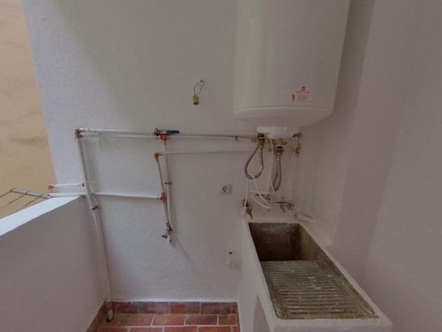 3 slaapkamer Flat te koop in Palma de Mallorca - € 265.000 (Ref: 9700123)