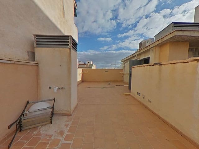 2 bedroom Flat for sale in Palma de Mallorca - € 290,000 (Ref: 9700124)