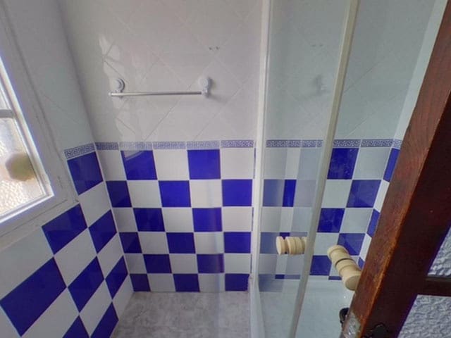 4 bedroom Flat for sale in Palma de Mallorca - € 320,000 (Ref: 9700125)