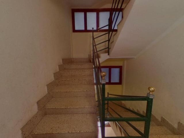 3 bedroom Flat for sale in Palma de Mallorca - € 285,000 (Ref: 9700126)