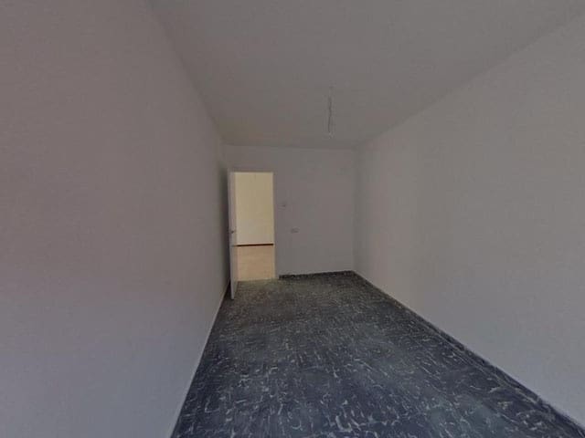 3 slaapkamer Flat te koop in Palma de Mallorca - € 240.000 (Ref: 9700127)