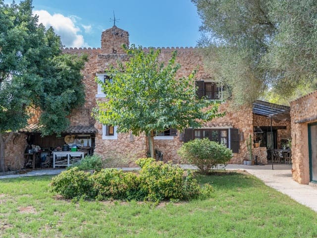 Undeveloped Land for sale in Sencelles - € 1,800,000 (Ref: 9703353)