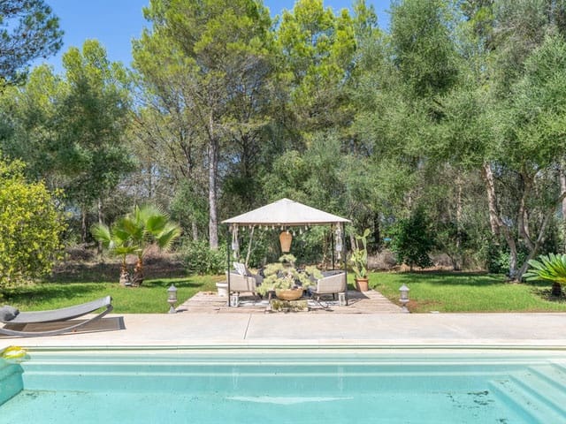 Undeveloped Land for sale in Sencelles - € 1,800,000 (Ref: 9703353)