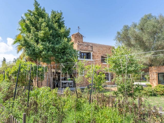 Undeveloped Land for sale in Sencelles - € 1,800,000 (Ref: 9703353)