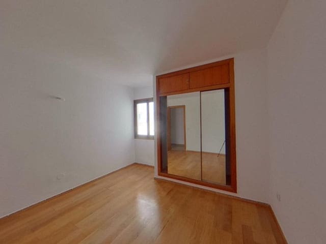 Piso de 3 habitaciones en Palma de Mallorca en venta - 345.000 € (Ref: 9705132)