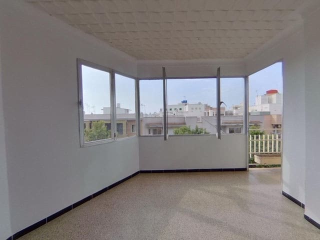 3 slaapkamer Flat te koop in Palma de Mallorca - € 310.000 (Ref: 9705133)