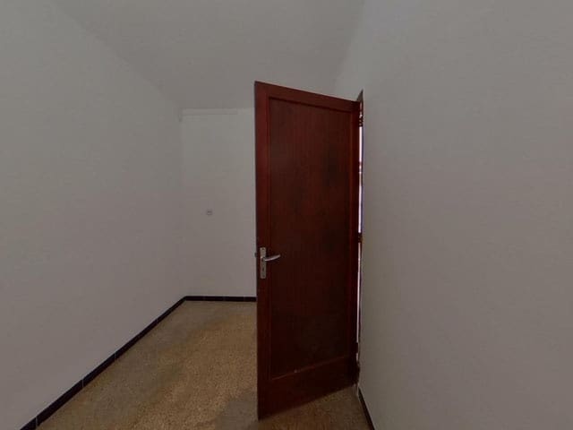 3 slaapkamer Flat te koop in Palma de Mallorca - € 310.000 (Ref: 9705133)