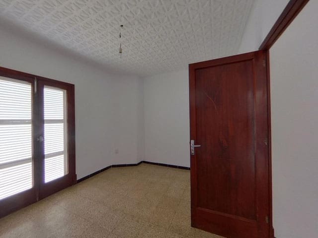 3 slaapkamer Flat te koop in Palma de Mallorca - € 310.000 (Ref: 9705133)