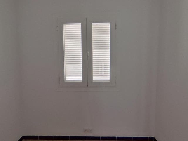 3 slaapkamer Flat te koop in Palma de Mallorca - € 310.000 (Ref: 9705133)