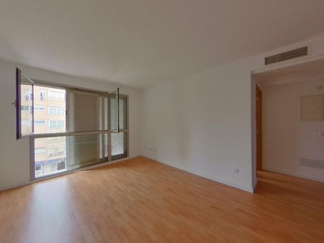 2 slaapkamer Flat te koop in Palma de Mallorca - € 337.500 (Ref: 9705137)