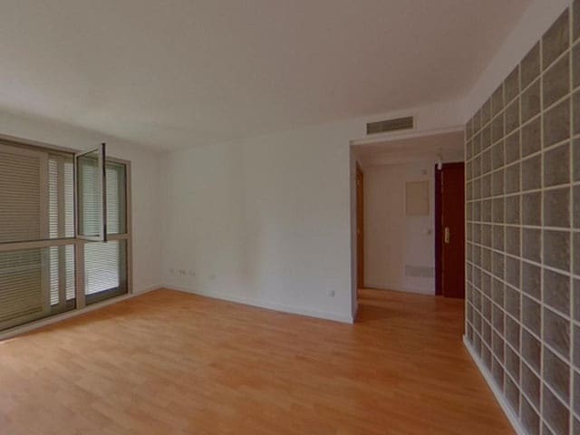 2 slaapkamer Flat te koop in Palma de Mallorca - € 337.500 (Ref: 9705137)