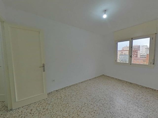 4 quarto Apartamento para venda em Palma de Mallorca - 376 000 € (Ref: 9705910)