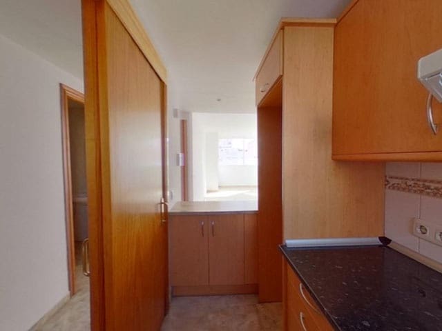 2 bedroom Flat for sale in Palma de Mallorca - € 247,300 (Ref: 9747340)