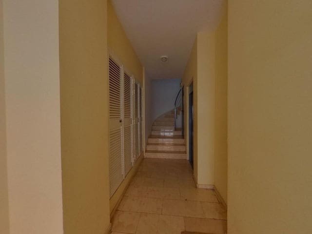 2 bedroom Flat for sale in Palma de Mallorca - € 247,300 (Ref: 9747340)