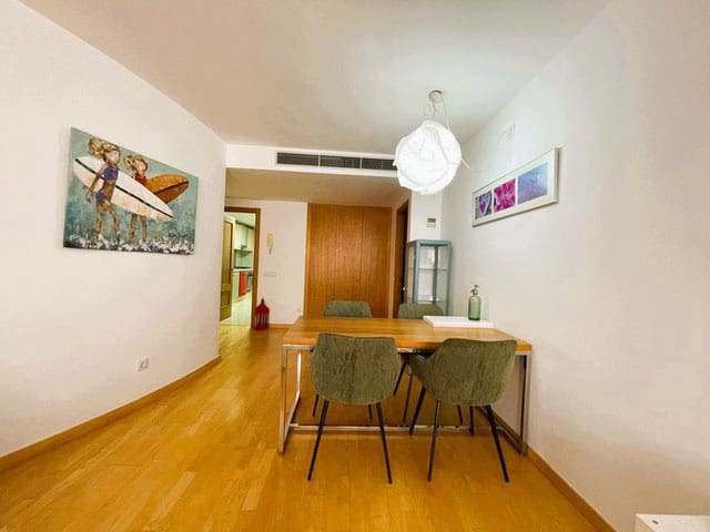 3 soveværelse Lejlighed til leje i Palma de Mallorca med swimmingpool garage - € 2.000 (Ref: 9777319)