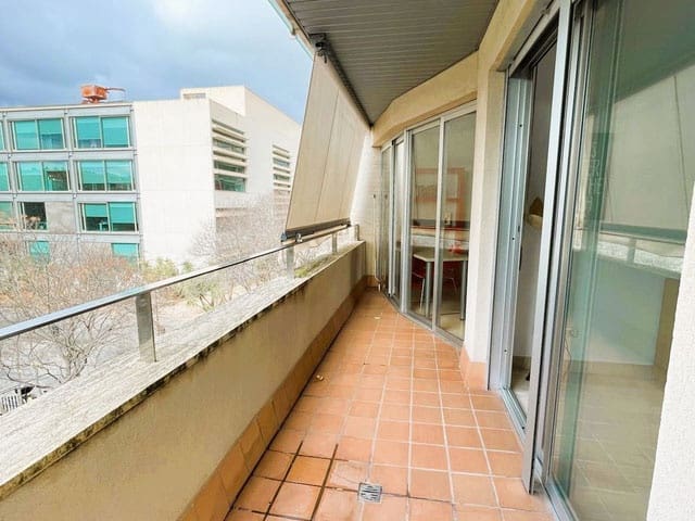 3 slaapkamer Flat te huur in Palma de Mallorca met zwembad garage - € 2.000 (Ref: 9777319)