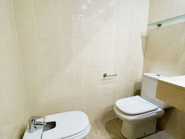 3 slaapkamer Flat te huur in Palma de Mallorca met zwembad garage - € 2.000 (Ref: 9777319)