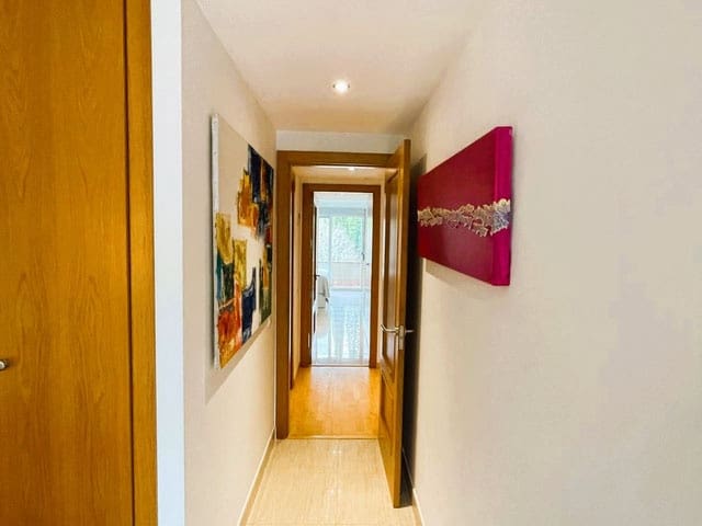 3 slaapkamer Flat te huur in Palma de Mallorca met zwembad garage - € 2.000 (Ref: 9777319)