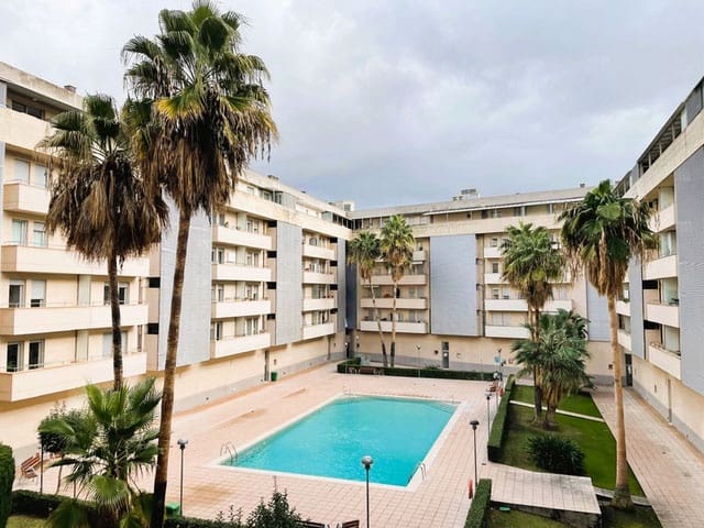 3 slaapkamer Flat te huur in Palma de Mallorca met zwembad garage - € 2.000 (Ref: 9777319)