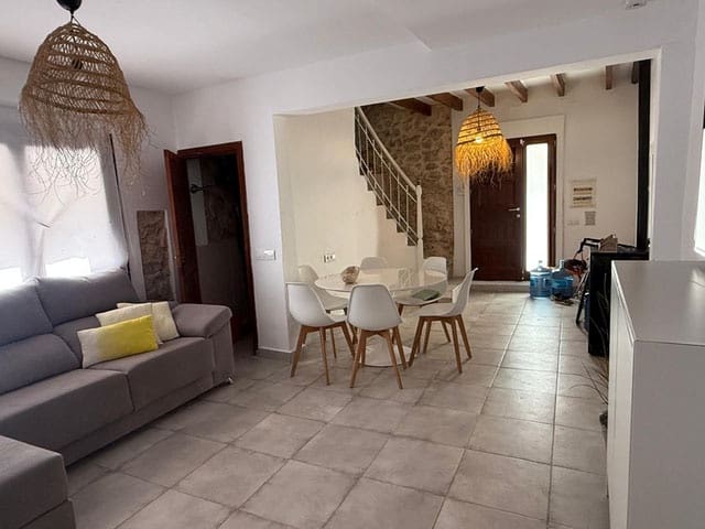 Maison de Ville de 3 chambres à louer à Artà - 1 050 € (Ref: 9805465)
