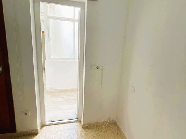 3 bedroom Flat for rent in Benestar-Sa Cabana - € 1,400 (Ref: 9847755)