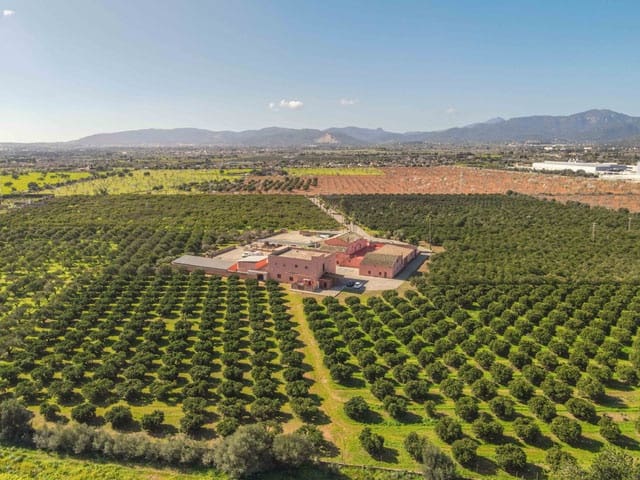 Finca/Country House for sale in Marratxi with garage - € 2,980,000 (Ref: 9865572)