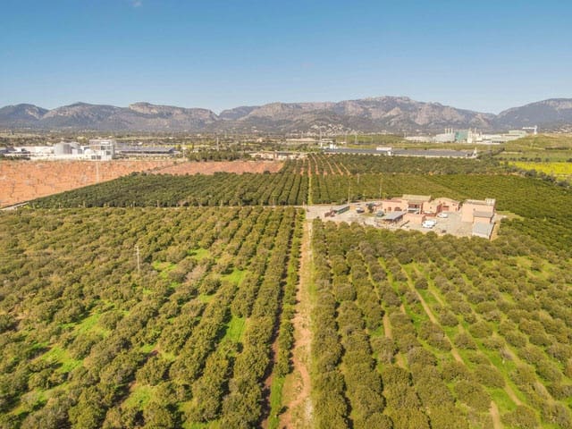 Finca/Country House for sale in Marratxi with garage - € 2,980,000 (Ref: 9865572)